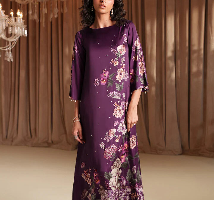 Why Pakistani Suits Continue to Dominate Festive Fashion